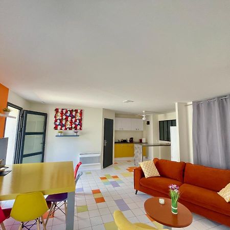 Appart Pop-Art Proche Autoroute, Plages Et Attractions, Wifi - Tv, Deco Stylee, Calme Bessan Exterior photo