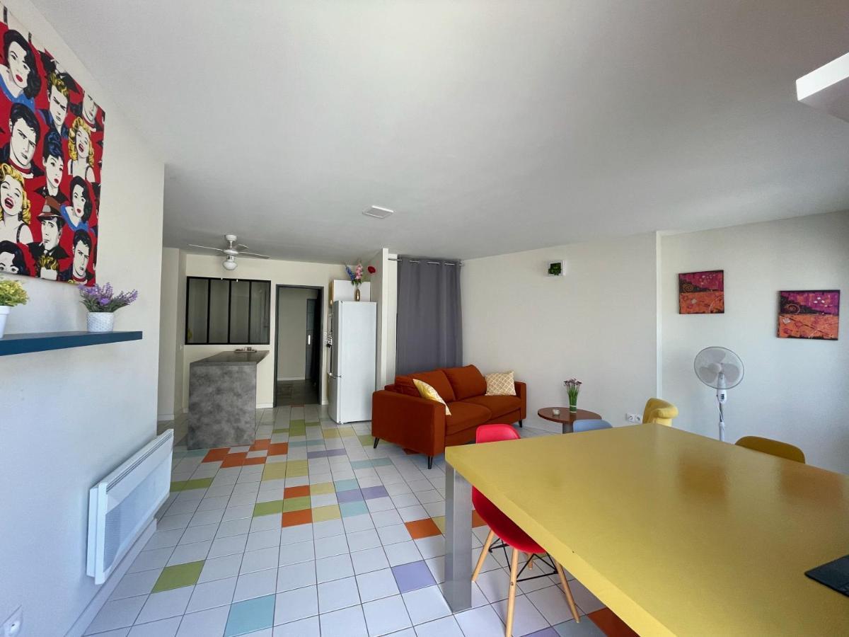 Appart Pop-Art Proche Autoroute, Plages Et Attractions, Wifi - Tv, Deco Stylee, Calme Bessan Exterior photo