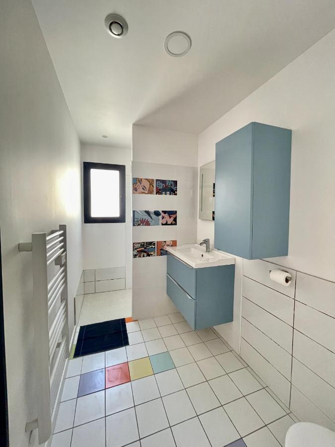 Appart Pop-Art Proche Autoroute, Plages Et Attractions, Wifi - Tv, Deco Stylee, Calme Bessan Exterior photo